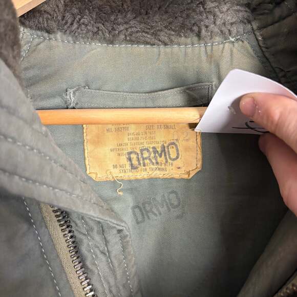 Men's 1977 N-3B USAF Extreme Cold Weather Parka XSmall 70s Vtg Air Force Coat - Picture 7 of 9